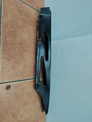 Cubrecadenas Honda NS125F