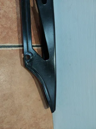 Cubrecadenas Honda NS125F