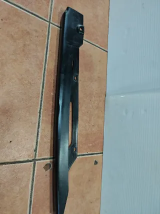 Cubrecadenas Honda NS125F