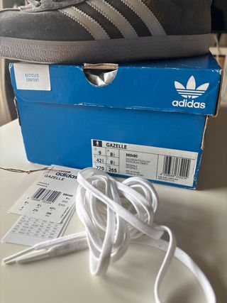 Adidas Gazelle Talla 42 2/3 Gris/Blanco