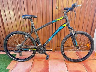 Bicicleta Btwin MTB Negra