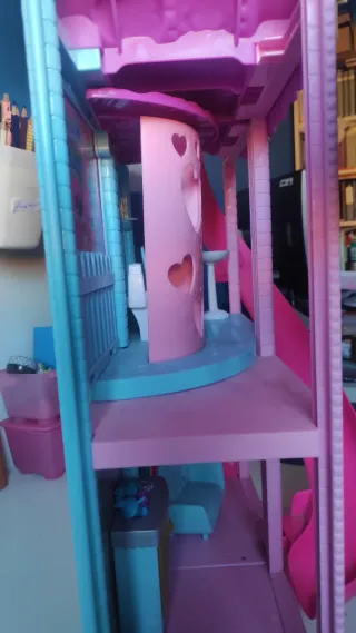 Casa Barbie con tobogán