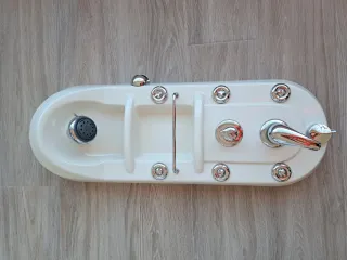 Columna de ducha monomando con hidromasaje