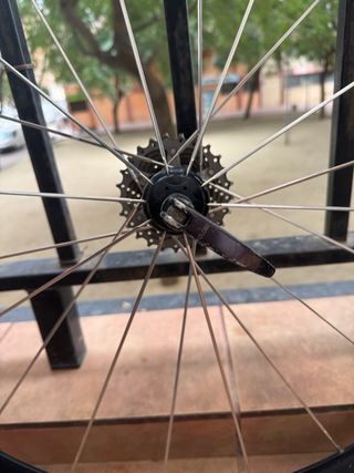 Rueda de bici carretera aluminio