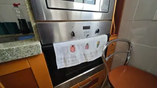 Cocina Completa: Microondas, Horno y Lavavajillas