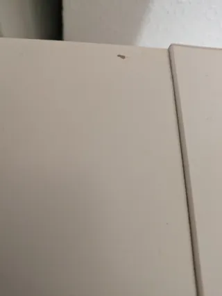 Estantería Kallax Ikea con accesorios y cestas