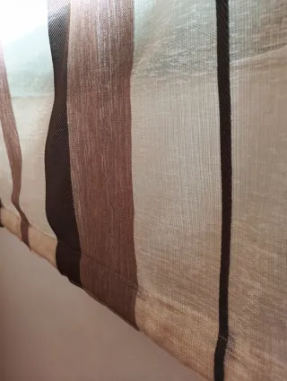 Tenda a rullo in tessuto a righe