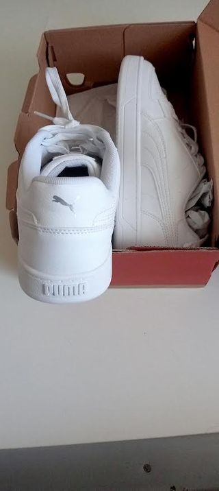 Zapatillas PUMA Blancas – Estilo, Comodidad