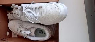 Zapatillas PUMA Blancas – Estilo, Comodidad