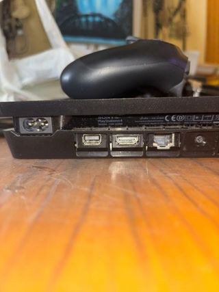 PS4 (Playstation 4) + Mando + Tekken 7 + Dirt 4