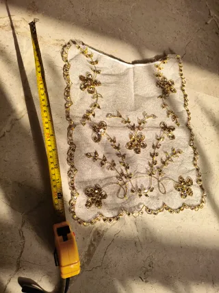 Manteleta o delantal fallera bebe