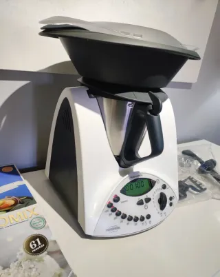 IMPECABLE THERMOMIX TM31. Cuchillas y acces.nuevos
