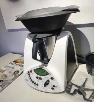IMPECABLE THERMOMIX TM31. Cuchillas y acces.nuevos