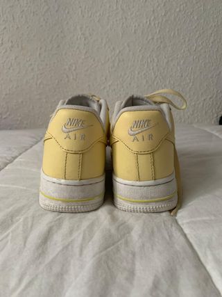 Nike Air Force 1 Soft Yellow
