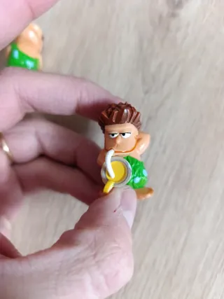 Figuras Kinder Cavernicolas