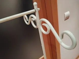 Burro perchero decorativo blanco