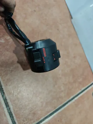 Interruptor derecho Honda NS125F