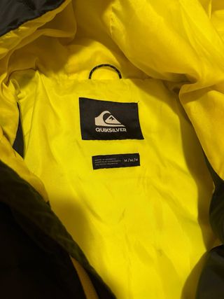 Chaqueta Quiksilver Invierno Negra y Amarilla