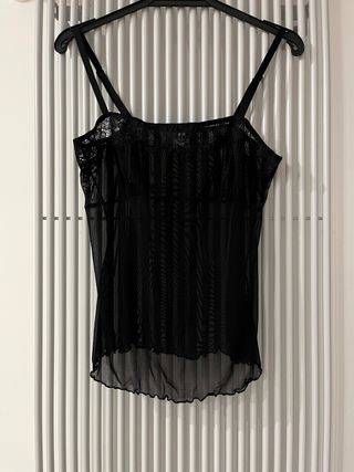 Top in tulle nero