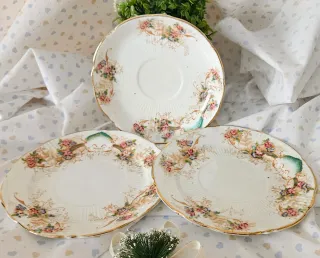 Set 3 Piatti da Tea Vittoriani in Porcellana ingl