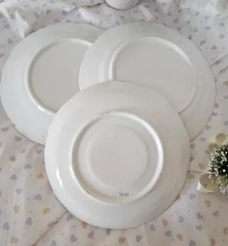 Set 3 Piatti da Tea Vittoriani in Porcellana ingl