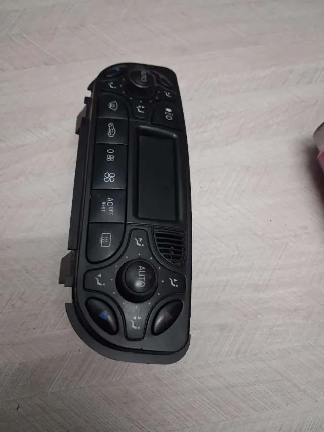 Mando A/C Mercedes Clase C