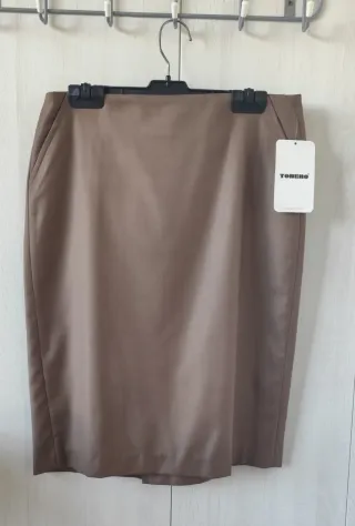 Traje mujer chaqueta y falda Torero marrón