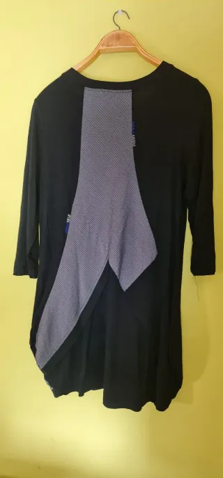 Vestido estilo Desigual Negro Gris
