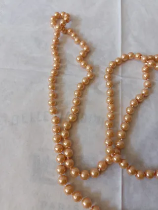 Collana di perle sintetiche