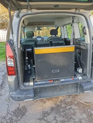 Citroen Berlingo 2016 adaptada minusválidos