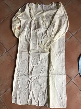 Vestaglia nuova gialla