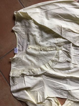 Vestaglia nuova gialla