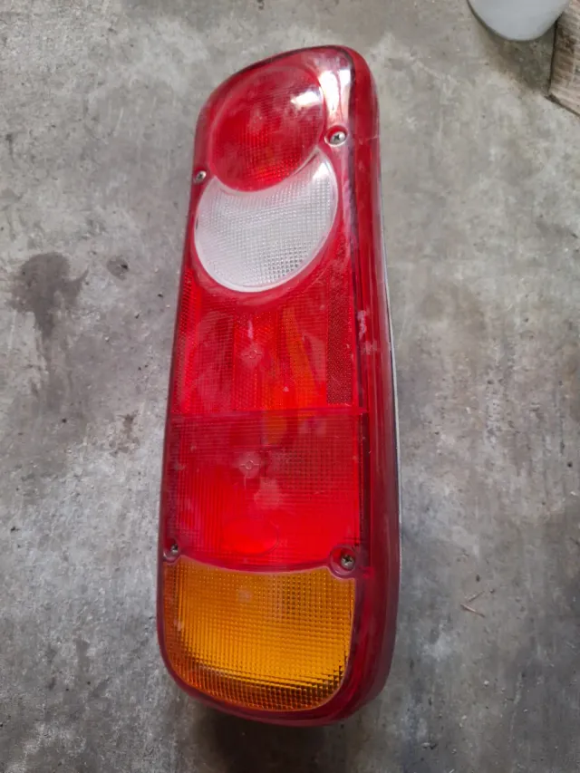 Piloto Camión Nissan