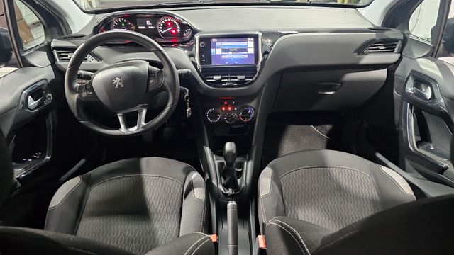 Peugeot 208 5P ACTIVE 1.2L PureTech 82