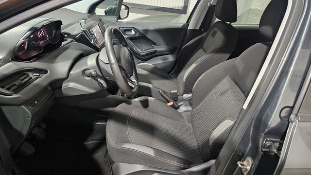 Peugeot 208 5P ACTIVE 1.2L PureTech 82