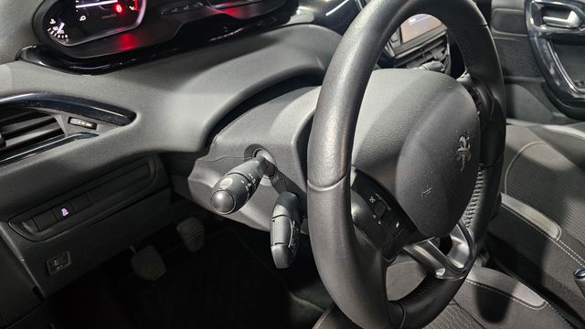 Peugeot 208 5P ACTIVE 1.2L PureTech 82