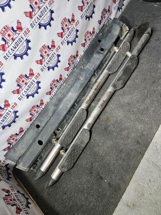 Estriberas Laterales Mercedes ML W164