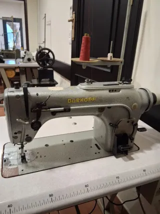 Máquina de coser industrial Dürkopp