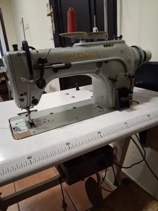 Máquina de coser industrial Dürkopp