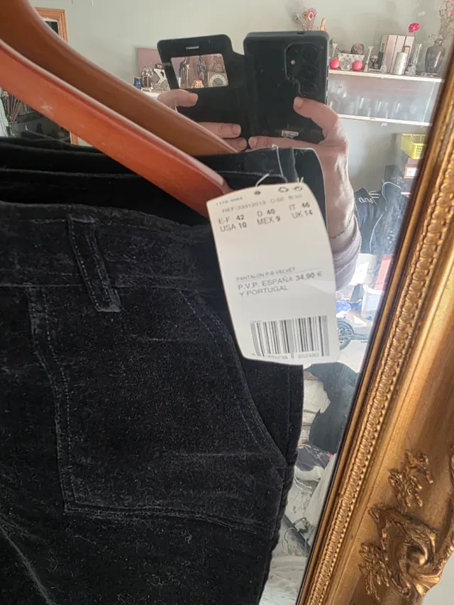 Mango Terciopelo T. L A estrenar