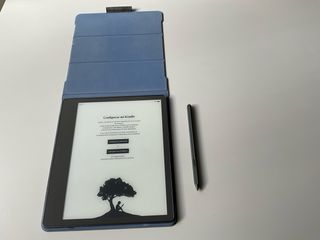 Kindle Scribe 64 GB con custodia e penna
