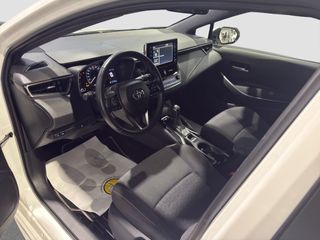 Toyota Corolla Bussines Plus 1.8 125 c.v / HYBRIDO