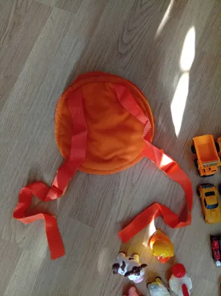 Lote coches y figuras bebé