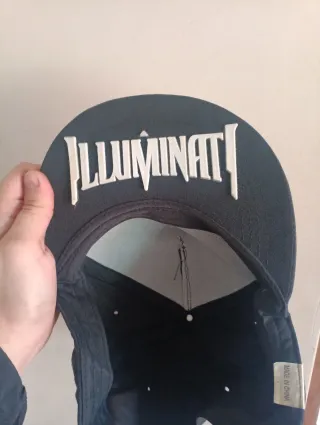 Gorra Negra Illuminati Ojo de la Providencia
