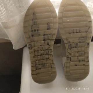 Zapatillas Hogan grises y blancas