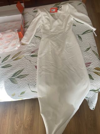 Vestido de Novia Blanco Nuevo y con etiquetas.