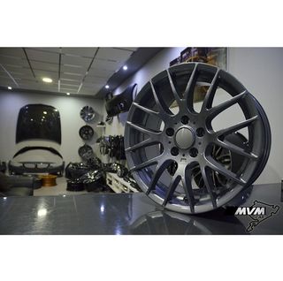 Juego de 4 Llantas 18 CSL Grey BM006