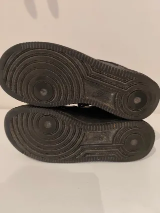 Nike Air Force 1 Talla 36.5 Negras