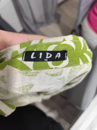 Camisa estampada floral talla M