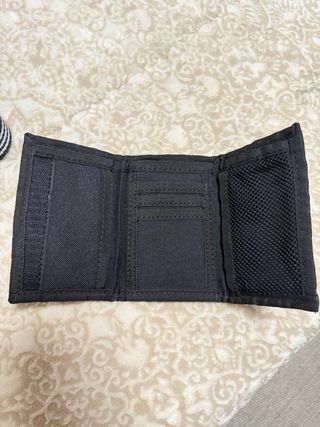 Bandolera y Cartera Adidas Negra y Blanca